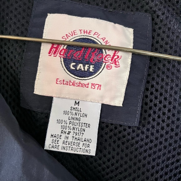 Hard Rock Cafe Blue and Red Windbreaker Jacket - Picture 3 of 8